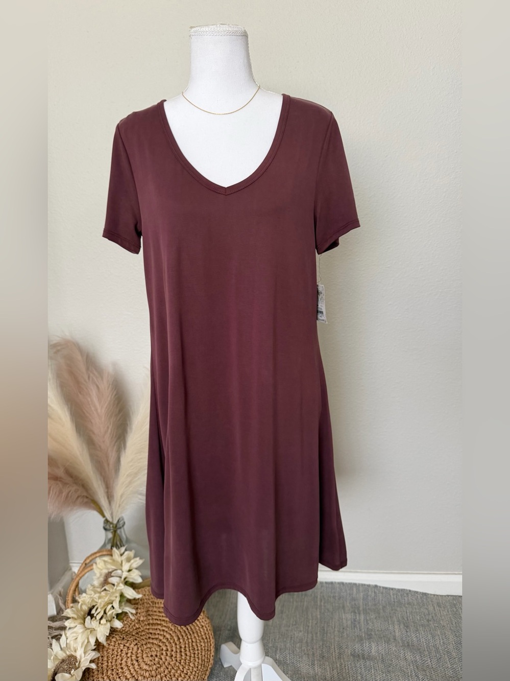 NWT Mudd - purple plum V-Neck Short Sleeve Swing Dress